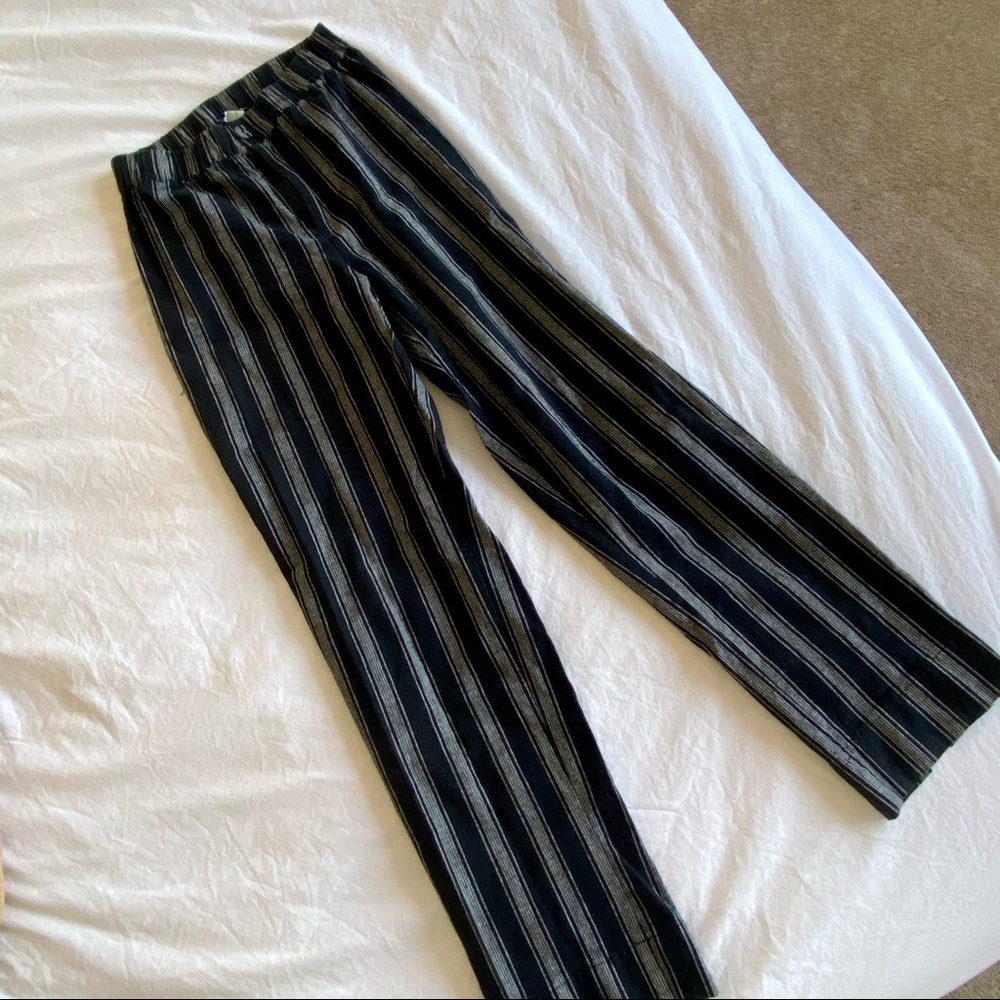 BRANDY MELVILLE STRIPPED PANTS